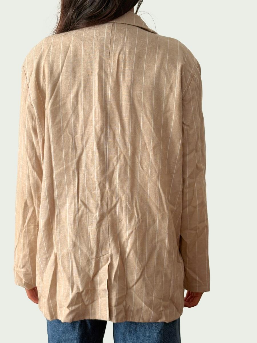 Astra Knu - Blazer de Lino Beige | Corte Estructurado Casual