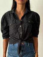 Mentha & Chocolate - Blusa de Brodery Negra | Corta Detalle Artesanal